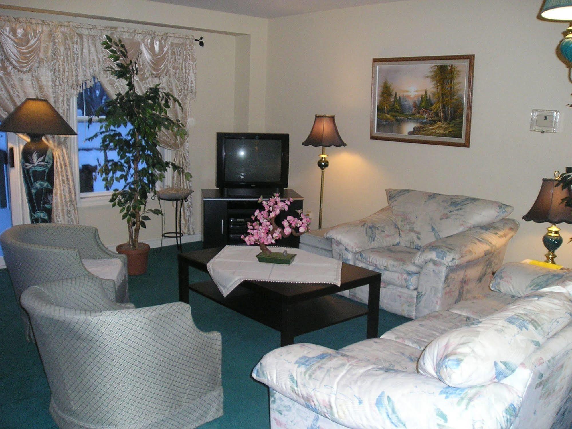 Susan's Bed & Breakfast Niagara Falls